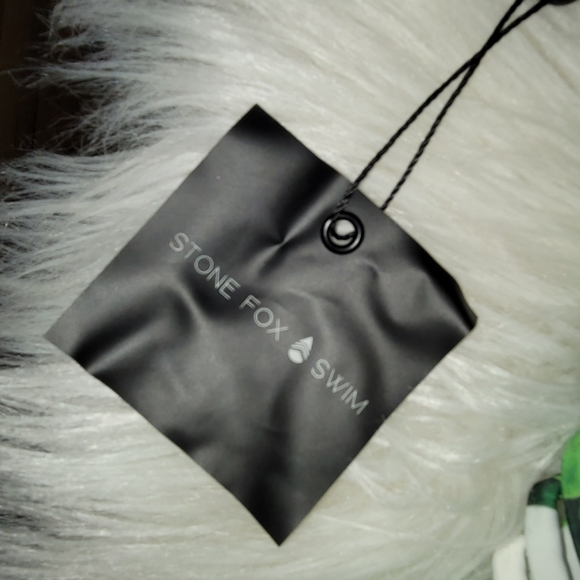 NWT Stone Fox Swim One piece 🌴 - Picture 4 of 7